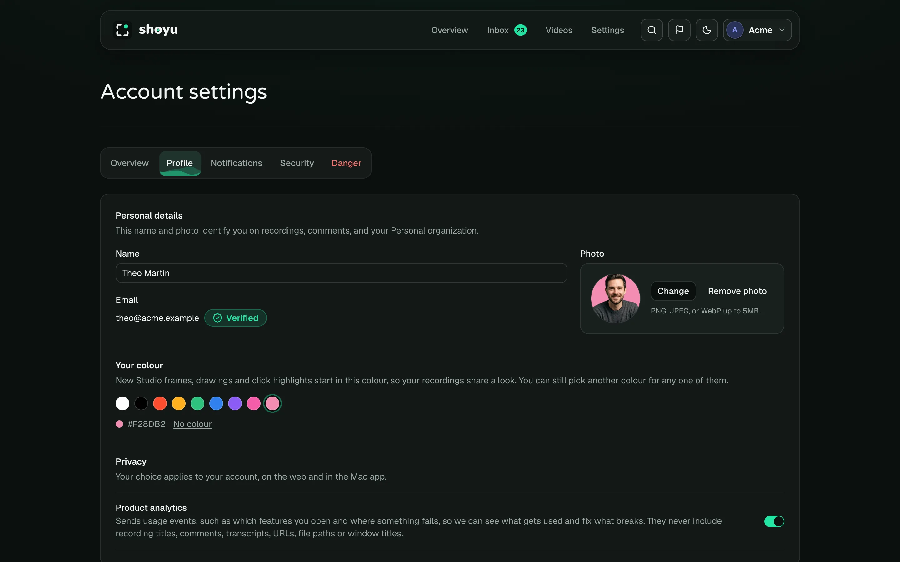 Account settings, Profile tab, with name, photo, email and colour.